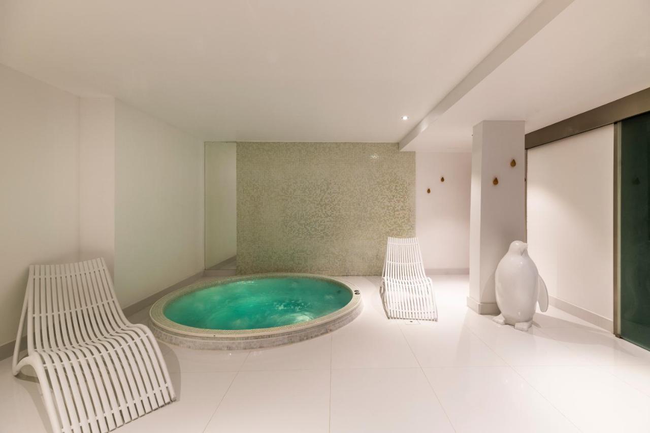 Le Blanc & Hotel